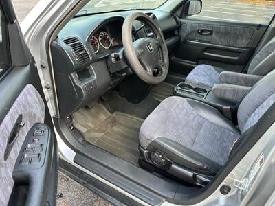 2004 Honda CR-V LX - Photo 11 - Jacksonville, FL 32208