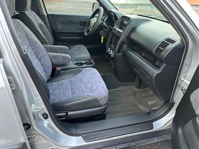 2004 Honda CR-V LX - Photo 13 - Jacksonville, FL 32208