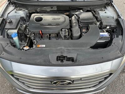 2016 Hyundai SONATA SE   - Photo 9 - Jacksonville, FL 32208