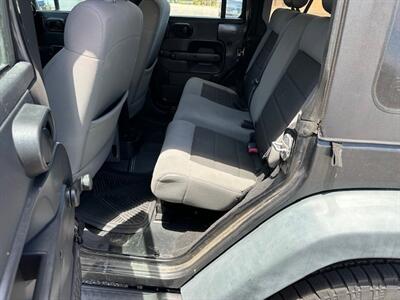 2010 Jeep Wrangler Unlimited Sport   - Photo 17 - Jacksonville, FL 32211