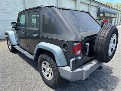 2010 Jeep Wrangler Unlimited Sport   - Photo 5 - Jacksonville, FL 32211