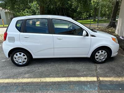 2010 Chevrolet Aveo5 LS   - Photo 3 - Jacksonville, FL 32208