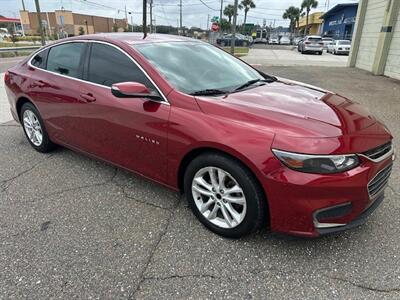 2018 Chevrolet Malibu LT - Photo 2 - Jacksonville, FL 32211