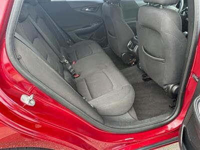 2018 Chevrolet Malibu LT - Photo 16 - Jacksonville, FL 32211
