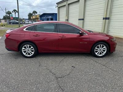 2018 Chevrolet Malibu LT - Photo 4 - Jacksonville, FL 32211