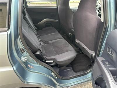 2007 Mitsubishi Outlander ES   - Photo 16 - Jacksonville, FL 32211