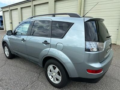 2007 Mitsubishi Outlander ES   - Photo 5 - Jacksonville, FL 32211