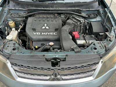 2007 Mitsubishi Outlander ES   - Photo 9 - Jacksonville, FL 32211