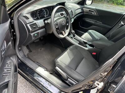 2014 Honda Accord LX   - Photo 11 - Jacksonville, FL 32208
