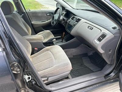 1998 Honda Accord LX - Photo 13 - Jacksonville, FL 32211