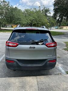 2014 Jeep Cherokee Latitude   - Photo 8 - Jacksonville, FL 32208