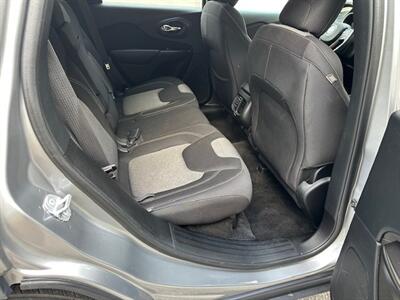 2014 Jeep Cherokee Latitude   - Photo 16 - Jacksonville, FL 32208