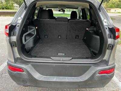 2014 Jeep Cherokee Latitude   - Photo 17 - Jacksonville, FL 32208