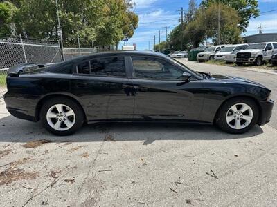 2014 Dodge Charger SE   - Photo 3 - Jacksonville, FL 32211