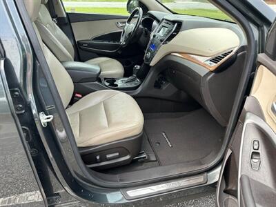 2013 Hyundai SANTA FE Limited   - Photo 13 - Jacksonville, FL 32208