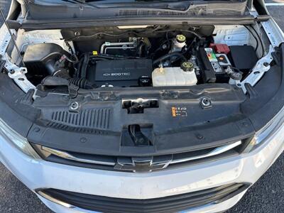 2017 Chevrolet Trax LS   - Photo 9 - Jacksonville, FL 32208