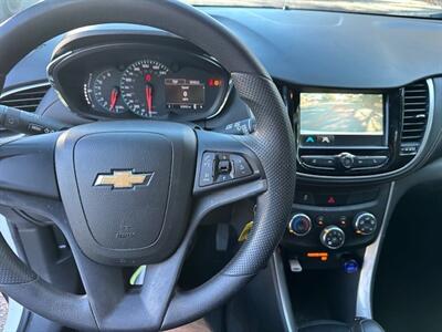 2017 Chevrolet Trax LS   - Photo 12 - Jacksonville, FL 32208