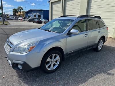 2013 Subaru Outback 2.5i Premium   - Photo 2 - Jacksonville, FL 32211