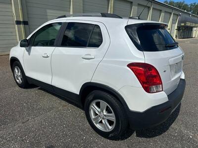 2015 Chevrolet Trax LT - Photo 5 - Jacksonville, FL 32211