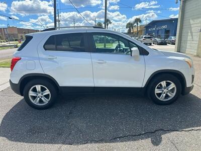 2015 Chevrolet Trax LT - Photo 4 - Jacksonville, FL 32211
