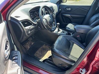 2019 Jeep Cherokee Latitude Plus   - Photo 11 - Jacksonville, FL 32211