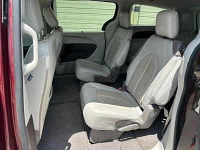 2018 Chrysler Pacifica Touring Plus - Photo 16 - Jacksonville, FL 32211