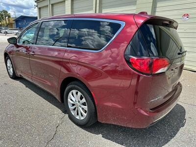 2018 Chrysler Pacifica Touring Plus - Photo 5 - Jacksonville, FL 32211