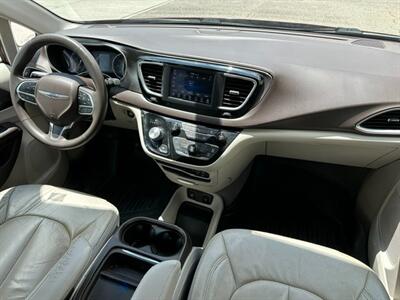 2018 Chrysler Pacifica Touring Plus - Photo 14 - Jacksonville, FL 32211