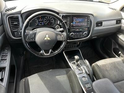 2017 Mitsubishi Outlander SE   - Photo 10 - Jacksonville, FL 32211