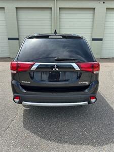 2017 Mitsubishi Outlander SE   - Photo 8 - Jacksonville, FL 32211