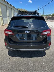 2017 Subaru Outback 2.5i Premium   - Photo 8 - Jacksonville, FL 32211