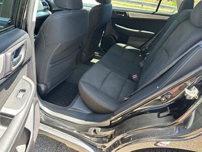 2017 Subaru Outback 2.5i Premium   - Photo 16 - Jacksonville, FL 32211