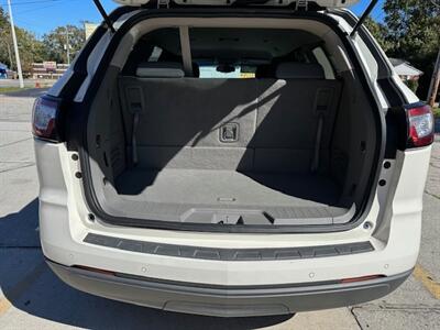 2014 Chevrolet Traverse LT   - Photo 19 - Jacksonville, FL 32208