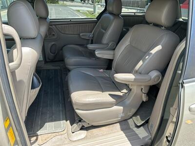 2004 Toyota Sienna XLE 7 Passenger - Photo 17 - Jacksonville, FL 32211