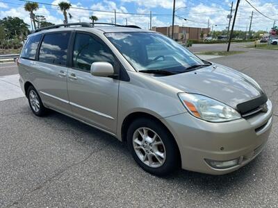2004 Toyota Sienna XLE 7 Passenger - Photo 2 - Jacksonville, FL 32211