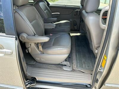 2004 Toyota Sienna XLE 7 Passenger - Photo 15 - Jacksonville, FL 32211