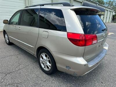 2004 Toyota Sienna XLE 7 Passenger - Photo 5 - Jacksonville, FL 32211