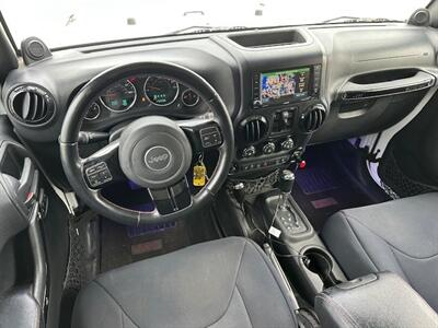 2012 Jeep Wrangler Unlimited Sahara   - Photo 10 - Jacksonville, FL 32211