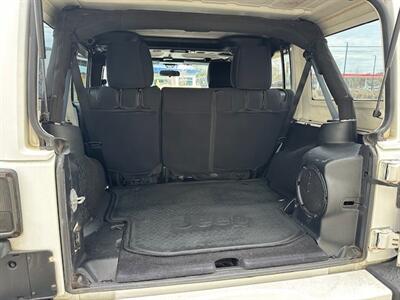 2012 Jeep Wrangler Unlimited Sahara   - Photo 18 - Jacksonville, FL 32211