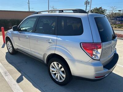 2012 Subaru Forester 2.5X Premium   - Photo 6 - Jacksonville, FL 32211