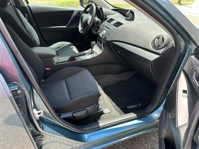 2010 Mazda Mazda3 i SV - Photo 13 - Jacksonville, FL 32211