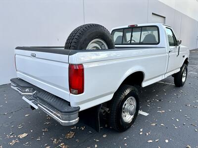 1997 Ford F-350 4WD 5SPD REG CAB 2 DR XL   - Photo 14 - Happy Valley, OR 97086