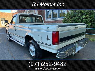 1995 Ford F-250 XLT   - Photo 9 - Happy Valley, OR 97086