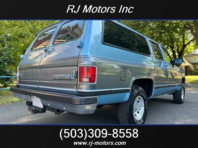 1990 Chevrolet Suburban V1500 4dr V1500   - Photo 16 - Happy Valley, OR 97086