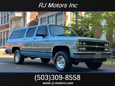 1990 Chevrolet Suburban V1500 4dr V1500   - Photo 10 - Happy Valley, OR 97086