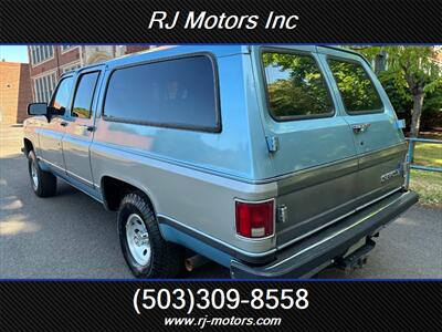 1990 Chevrolet Suburban V1500 4dr V1500   - Photo 7 - Happy Valley, OR 97086