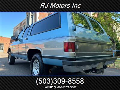 1990 Chevrolet Suburban V1500 4dr V1500   - Photo 8 - Happy Valley, OR 97086