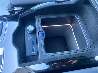 2022 Land Rover Range Rover SVAutobiography Dynamic   - Photo 21 - Stratham, NH 03885