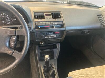 1988 Acura Integra LS   - Photo 10 - Stratham, NH 03885