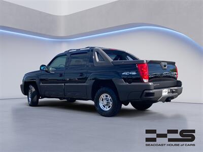 2005 Chevrolet Avalanche 2500 LT   - Photo 3 - Stratham, NH 03885